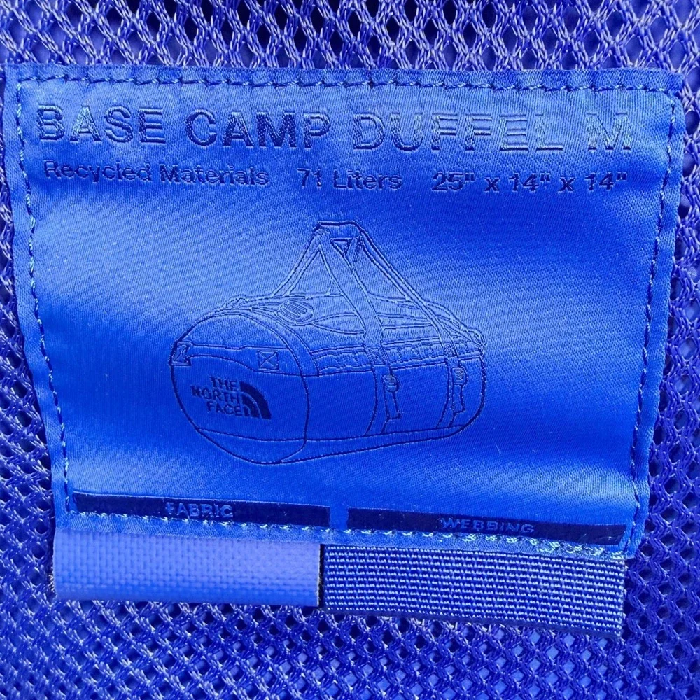 The North Face Base Camp Duffel 71L / Size M TNF Blue Travel Bag NF0A52SA - NEW